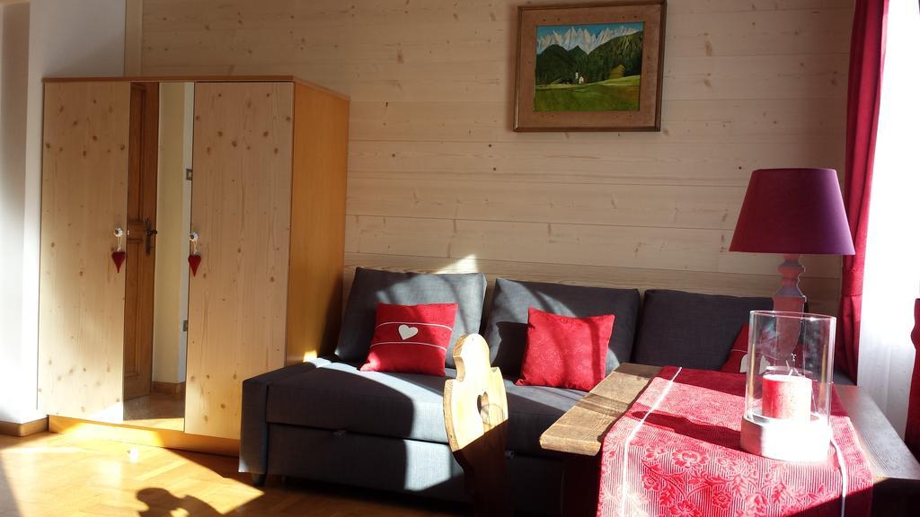 Casa Monteggia Toblach Zimmer foto